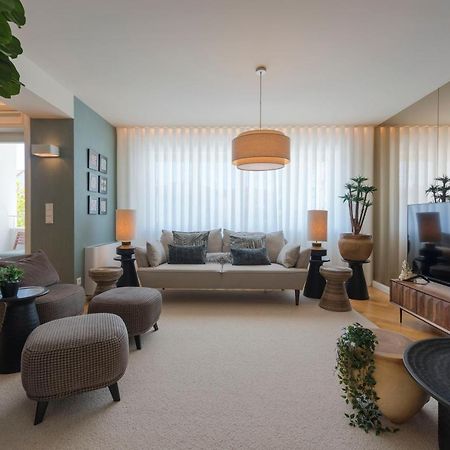 بورتو Emporium Deluxe 3Br Apartment W/ Private Parking By Lovelystay المظهر الخارجي الصورة