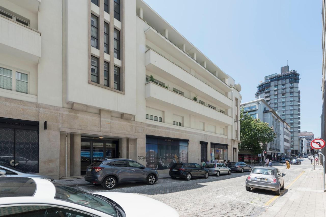 بورتو Emporium Deluxe 3Br Apartment W/ Private Parking By Lovelystay المظهر الخارجي الصورة