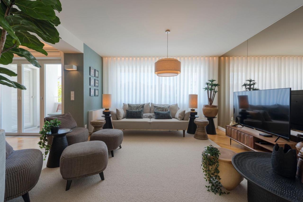 بورتو Emporium Deluxe 3Br Apartment W/ Private Parking By Lovelystay المظهر الخارجي الصورة