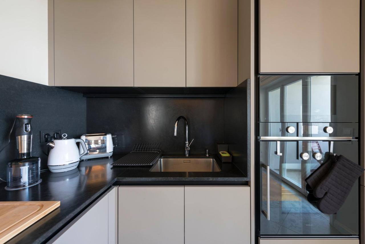 بورتو Emporium Deluxe 3Br Apartment W/ Private Parking By Lovelystay المظهر الخارجي الصورة